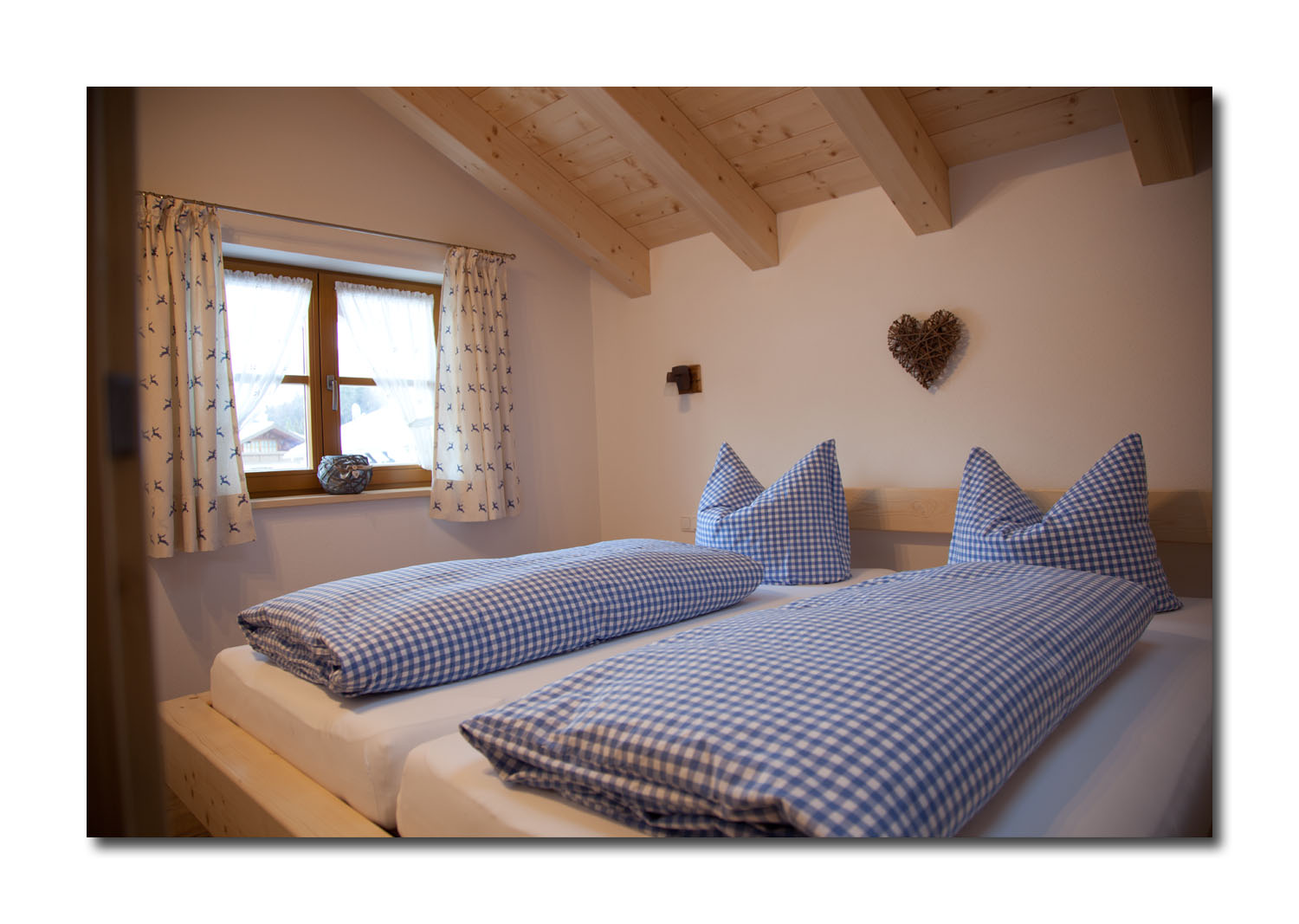 Schlafzimmer Ferienwohnung Huber Grainau